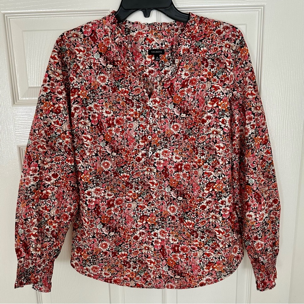 Talbots Women’s Floral Popover Blouse - Medium - Smocked Sleeves